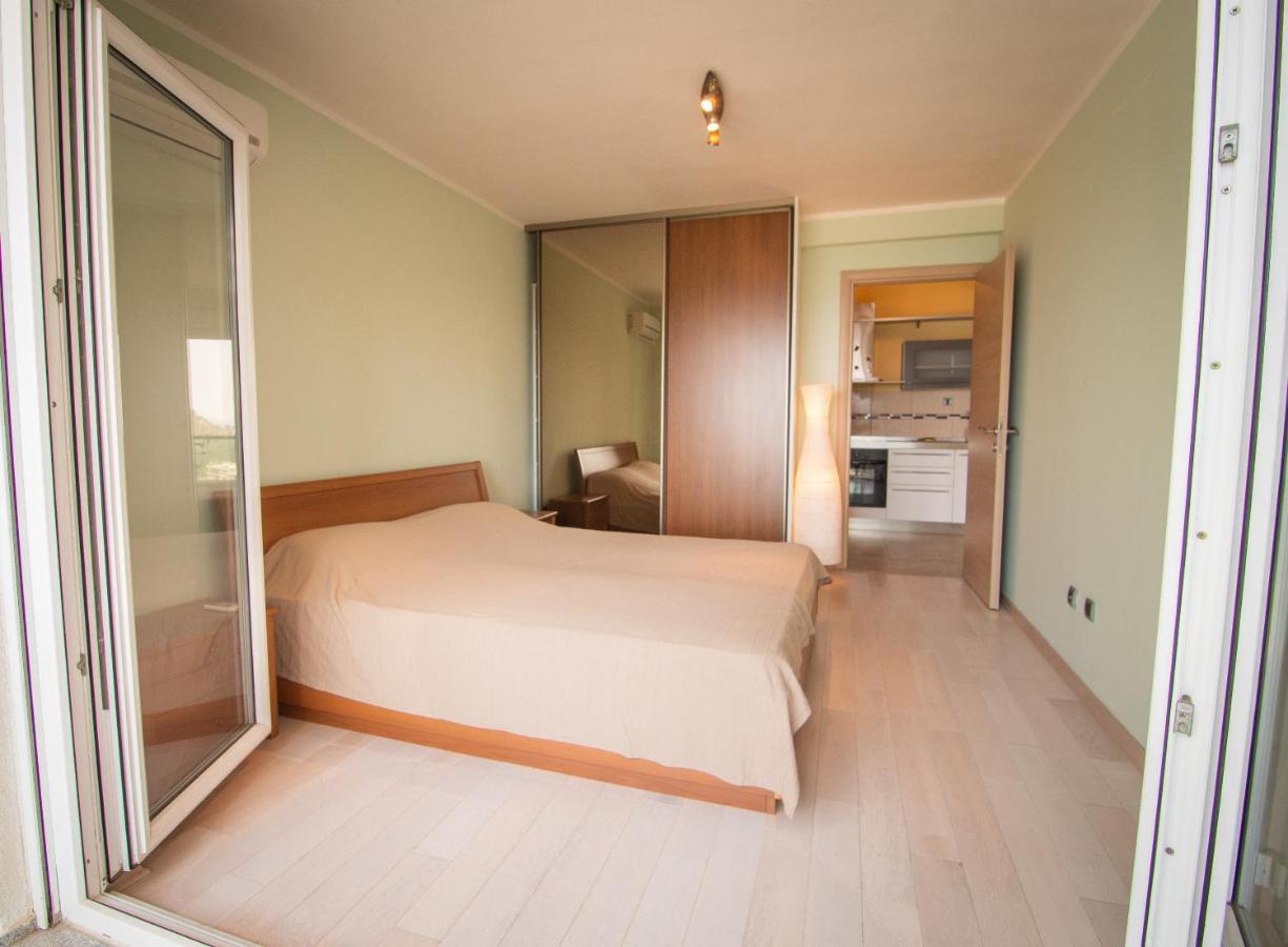 Mum'S Apartment Petrovac ภายนอก รูปภาพ