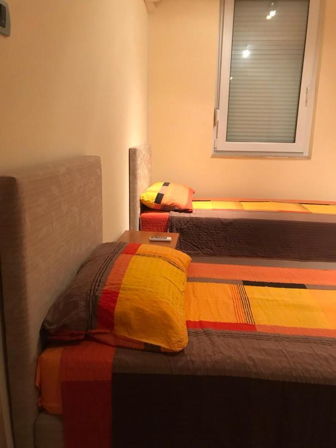 Mum'S Apartment Petrovac ภายนอก รูปภาพ