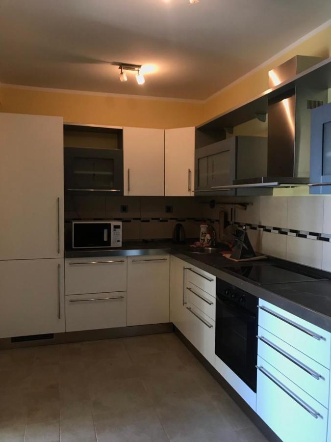 Mum'S Apartment Petrovac ภายนอก รูปภาพ